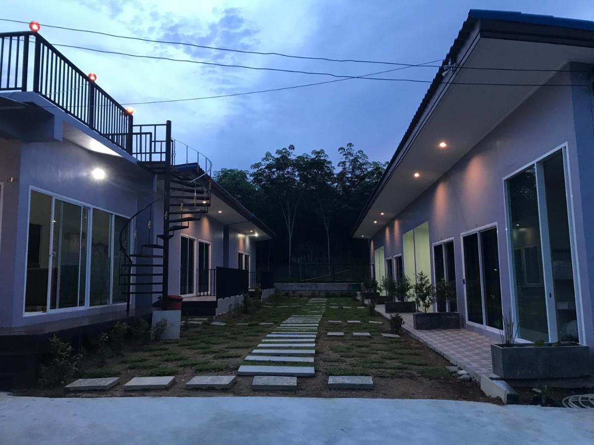 Hotel Tubtimtong Boutique à Nai Yang Beach Extérieur photo